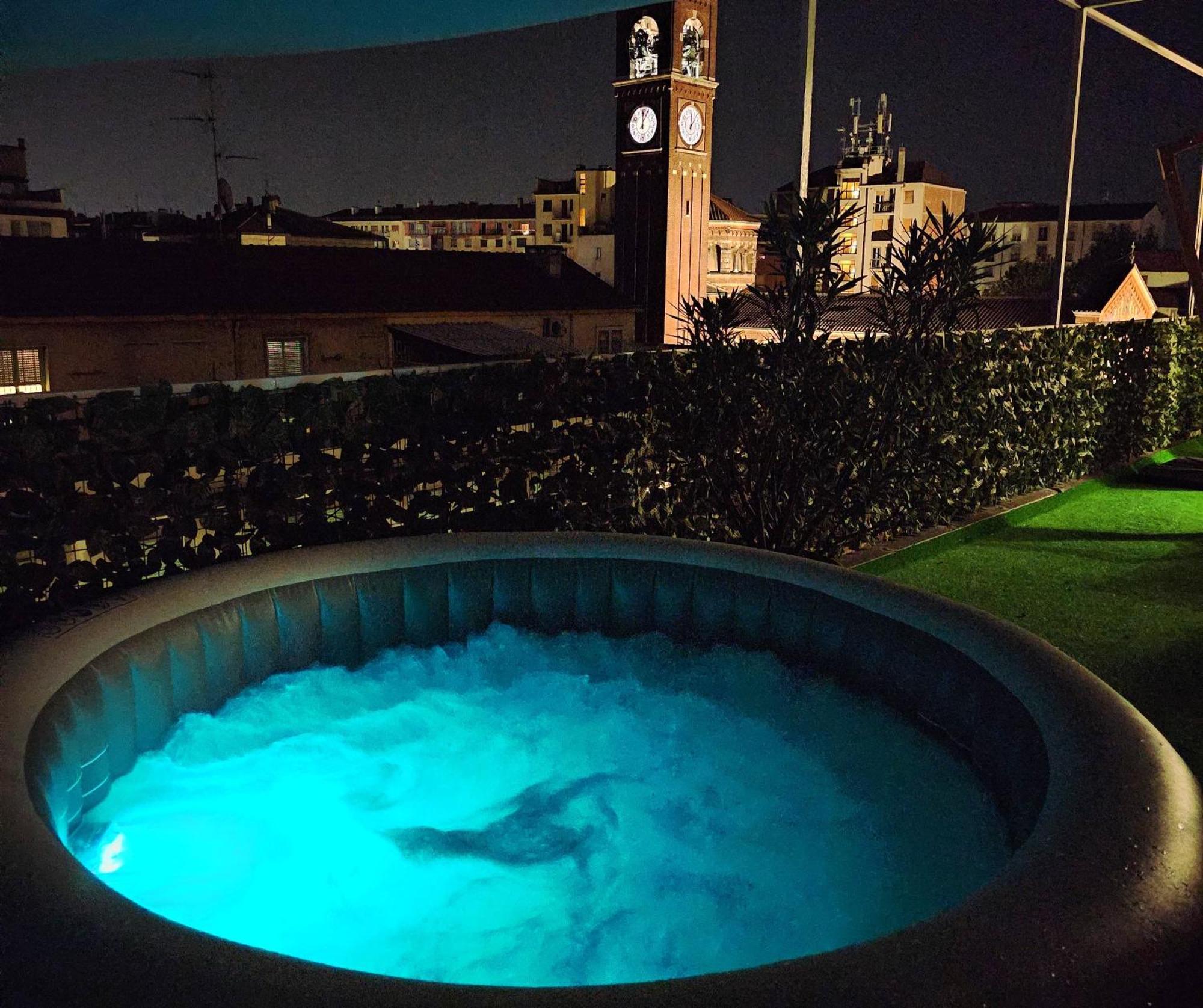 Spazioso Appartamento Con Terrazzo Navigli , Bocconi Milano Eksteriør bilde
